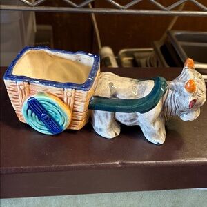 Vintage Ceramic Cow Pulling Cart
Occupied Japan...
Pre-Owned